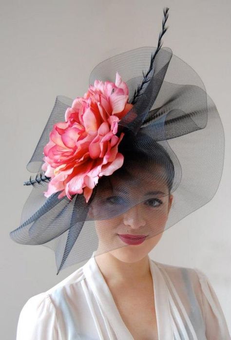 Jane Hemmings Millinery Crazy Hats, Kentucky Derby Party, Tea Party Hats, Flower Hat, Braut Make-up, Kentucky Derby Hats, Elegant Hats, Derby Party, Diy Hat