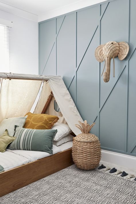 Boys Blue Bedroom Ideas, Boy Rugs, Benjamin Moore Bedroom, Nursery Accent Wall, Three Birds Renovations, Dekorasi Kamar Tidur, Three Birds, Kids Room Inspiration, Toddler Rooms