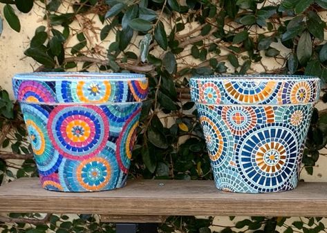 Mosaic Flower Pot Planters | How To Mosaic Blog Diy Mosaic Projects, Mosaic Studio, Tiny Tiles, Mosaic Coasters, Garden Mosaics, Mosaic Pot, Mosaic Planters, Tile Stained, Mosaic Art Diy