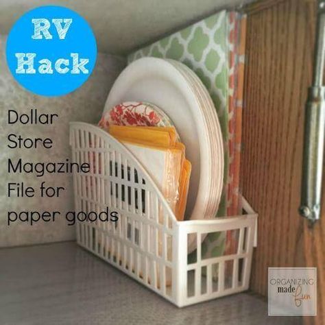 Diy Storage For Small Spaces, Auto Camping, Beach Hacks Clever Ideas, Beach Hacks Kids, Kitchen Storage Hacks, Rv Organization, Magazine Files, Camper Storage, Small Kitchen Storage