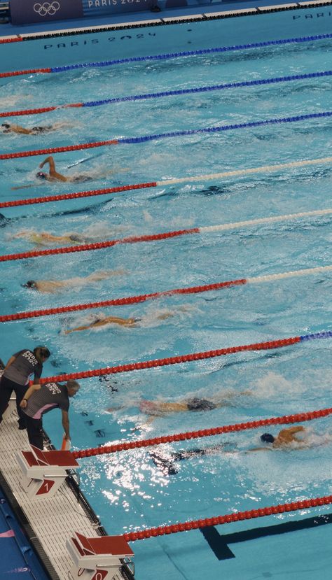 Olympic Aesthetic, Olympic Swimmers Women, Olympics Aesthetic, I Love Swimming, Olympic Swimming, Olympic Swimmers, Competitive Swimming, European Summer Outfits, Swimmers