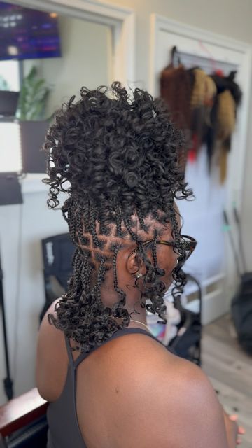 b_Obsessed on Instagram: "That’s what we’re talking about , giiiiirl! flat,shine,straight knotless ❤️  5471 Baltimore national park catonsville MD 21229  ☎️ 4438913610   Follow @b_obsessed_hair_braiding b_obsessed_hair_braiding for more content and hair inspos❤️ b_obsessed_hair_braidir #dmvbraider #baltimorebraider #baltimorehairstylist #reels #explorepage #trending #bohostyle #knotlessbraids #knotlessboxbraids #boxbraids #knotless #bohemianstyle #bohemianknotlessbraids5471 Baltimore national park catonsville MD 21229" Box Braids Bob, Bob Braids, Hair Braiding, Box Braids, Baltimore, Bohemian Style, Braided Hairstyles, Hair Stylist, Boho Fashion