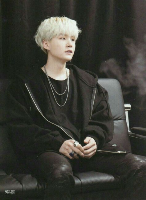 A Min Yoongi FF {READERxYOONGI} (smuty) ~  He came close and whispere… #fanfiction #Fanfiction #amreading #books #wattpad A Man, The Story, Books Wattpad, Wattpad, Books, Black