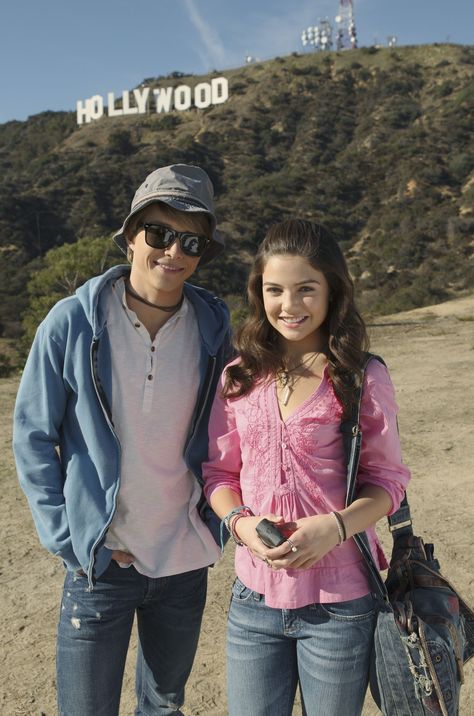 Starstruck Movie, Sterling Knight, Disney Original Movies, Disney Channel Movies, Old Disney Channel, Disney Channel Original, Disney Channel Shows, Danielle Campbell, I Love Cinema