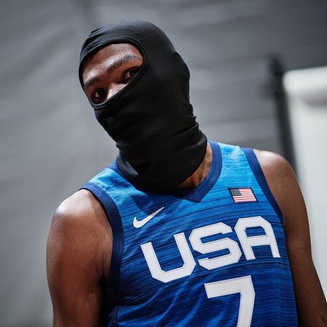 Kevin Durant on Instagram: “"Mask on" 🥷” Kd Nba, Nba Kevin Durant, Kevin Durant Wallpapers, Rose Nba, Instagram Mask, Basketball Artwork, Face Blur, Athlete Quotes, Funny Pick