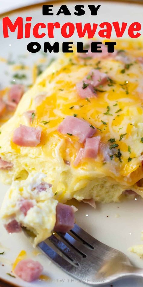 This microwave omelet is a fast and easy way to make a delicious meal that will satisfy your family's breakfast appetite! Savory chopped ham is combined with beaten eggs, milk, and salt then topped with shredded cheddar cheese. With this simple microwave omelet, you will have a cheesy and protein-packed meal perfect for your busy mornings! BakeItWithLove.com #bakeitwithlove #omelet #ham #cheese #breakfastdish #breakfast #microwave Microwave Recipes Dinner, Microwave Omelet, Microwave Cooking Recipes, Ham And Cheese Omelette, Omlet Recipes, Microwave Breakfast, Omelette Recipe Easy, Zucchini Side Dishes, Omelets Recipe