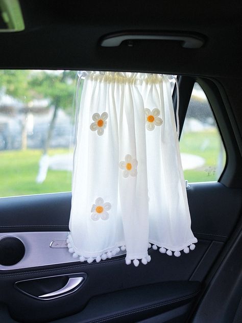 Cute flower, bear car window sunshade curtain. Size: 48*74cm Please contact me if you have any question. Car Accessories Backseat, Sew Car Accessories, Studio Ghibli Car Decor, Cute Inside Of Car, Fall Car Decorations Interior, Cute Car Ideas Decor, Unique Car Decor, Cottage Core Car Decor, White Car Decor