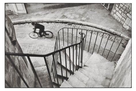 henri cartier-bresson bicycle - Google Search Famous Street Photographers, Otto Steinert, Albert Renger Patzsch, Garry Winogrand, Walker Evans, Robert Frank, Martin Parr, Robert Doisneau, Famous Photos