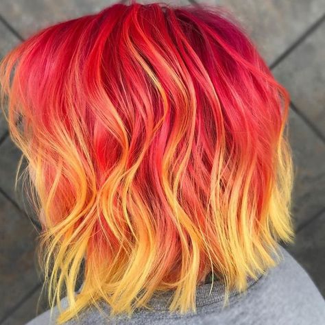 Red & Yellow Sunset Short Hair ❤ #lovehairstyles #hair #hairstyles #haircuts Sunset Hair Color, Flame Hair, Hair Color Images, Best Ombre Hair, Yellow Hair Color, Sunset Ombre, Hair Color Pictures, Sunset Hair, Girl Hair Colors