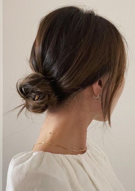 The perfect hair down style for your big day, only on Amazon. Elopement Hair, Classic Chignon, Chignon Hairstyle, French Bun, Low Bun Wedding Hair, Hair Down Styles, Super Easy Hairstyles, Chignon Hair, Low Bun Hairstyles