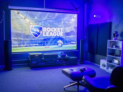 Projector Gaming Room Game Room Setup, Deco Gamer, Bilik Permainan, Mancave Garage, Setup Gamer, Computer Gaming Room, Video Game Rooms, Pool Table Lighting, Rocket League