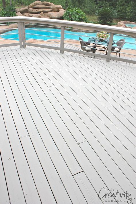 Best paints (and stains) to use for outdoor wood decks, stairs and exterior wood that have a great finish and will last. Light Grey Decking Paint, Grey Deck Paint, Painted Wood Deck, Outdoor Wood Decking, Deck Paint Colors, Outdoor Deck Decorating, Deck Colors, Deck Paint, Outdoor Deck Furniture