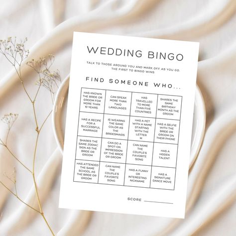 Wedding Reception Bingo, Wedding Photo Bingo, Wedding Bingo Printable Free, Board Games At Wedding Reception, Wedding Bingo Game, Printable Wedding Games, Wedding Bingo, Wedding Reception Activities, Reception Games