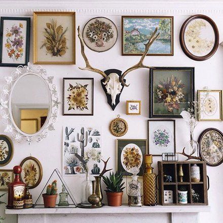 Boho Gallery Wall Thrifted Home Decor, Gallery Wall Inspiration, Interior Vintage, Gallery Wall Living Room, Boho Cottage, Deer Head, Wall Gallery, Inspiration Wall, New Wall