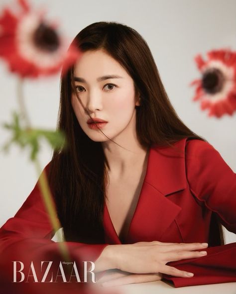 Korean Photoshoot, Flower Photoshoot, Hye Kyo, 사진 촬영 포즈, Song Joong, Song Hye Kyo, K Fashion, Beauty Shoot, Beauty Shots