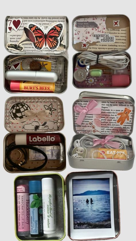 Preppy altoid mint wallet Flower Hacks, Wallet Inspiration, Mint Tin Crafts, Shuffles Preppy, School Bag Essentials, Altoids Tins, Beautiful Crafts, Mint Tins, Pinterest Diy Crafts