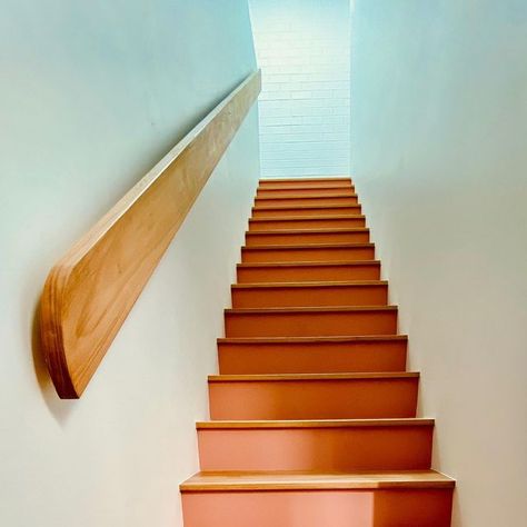 Color Block Stairs, Tiled Stair Risers, Terracotta Staircase, Painted Stair Risers Ideas, Scandi Stairs, Mcm Stairs, 70s Staircase, Terracotta Stairs, Painted Handrail