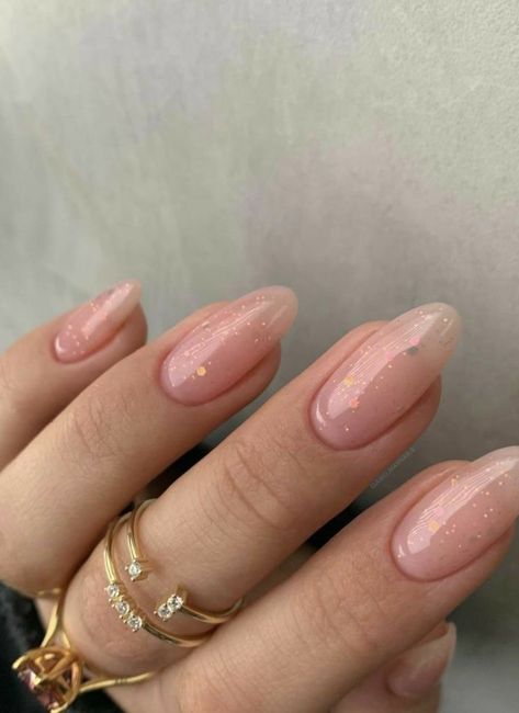 Classic Nails, Almond Acrylic Nails, Sparkle Nails, Nagel Inspo, Sparkly Nails, Oval Nails, Neutral Nails, Dream Nails, Classy Nails