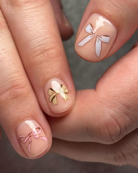 Bow Toe Nails, Bow Manicure, Nails Bow, Bow Nail Designs, Pastel Nail Art, Bow Nails, Bow Nail Art, Pedi Ideas, Bow Nail