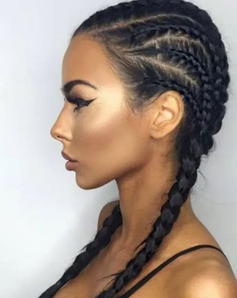 21 Glamorous Braided Hairstyles That White Girls Love Boxer Braids Hairstyles, Tight Braids, Boxer Braids, Girls Braids, Festival Hair, Box Braids Hairstyles, Hair Dos, Copic, Braid Styles