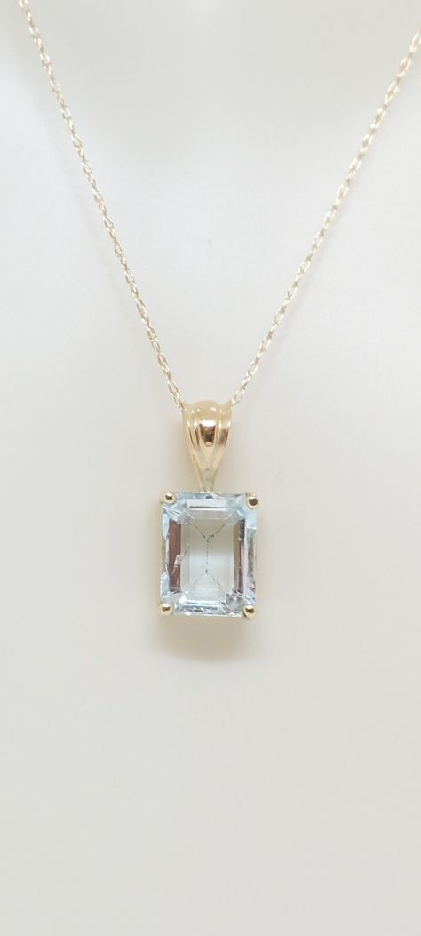 Aquamarine 1.50Ct 14k Yellow Gold Pendant / Necklace. Natural stone. 14k gold Chain necklace. Rectangle Gemstone Jewelry. Aquamarine Lover. March Birthday Stone. Product Info: - Stone: 1.50 Ct 7x5mm Rectangle Aquamarine, - Color: Light Blue. - Pendant Measures: 13mm x 5mm. 1.50Ct - Metal: 14k Yellow Gold. - Chain Length: 18 Inches Rope Chain - Made in USA. - Nice Gift Box Included. Jewelry Aquamarine, Birthday Stone, March Birthday, Aquamarine Pendant, Aquamarine Jewelry, Blue Pendant, Yellow Gold Pendants, Gold Chain Necklace, Dream Jewelry