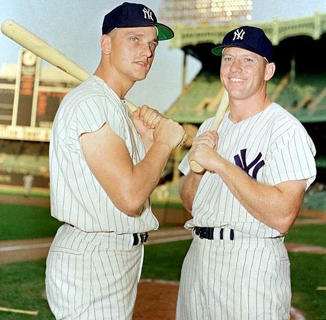 Mickey Mantle & Roger Maris - M & M Boys - New York Yankees Circa 1961 Roger Maris, The Mick, Baseball Room, Baseball Pictures, Yankees Fan, Ny Mets, Mickey Mantle, Yankees Baseball, Yankee Stadium