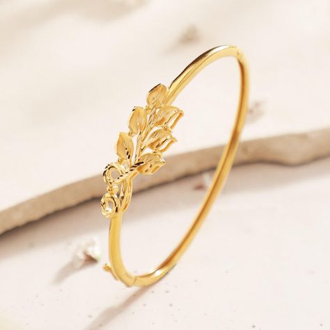 Fancy Gold Bracelet Design, Bangles Jewelry Designs Gold Simple, Bracelet For Girls Gold, Girls Bracelet Designs Gold, Bracelet Patterns Gold For Women, Khmer Jewelry, Gold Necklace Set With Price, Bracelets Gold Simple For Women, Gold Diamond Necklace Set