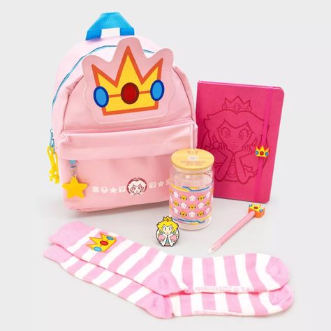 Super Mario Peach Collector Box : Target Super Mario Peach, Nintendo Store, Nintendo Princess, Princesa Peach, Target Gifts, Sewing Party, Game Store, Cute Bags, Super Mario Bros