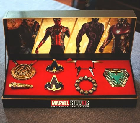 Avengers Jewelry, Marvel Jewelry, Hulk Spiderman, Film Marvel, Stronger Together, Univers Dc, Marvel Thor, Avengers Memes, Black Panther Marvel