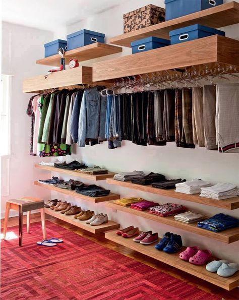 * Scandinavian Closet, Closet Diy, Dressing Design, Organized Closet, Open Closet, Closet Decor, Casa Vintage, Diy Closet, Rack Design