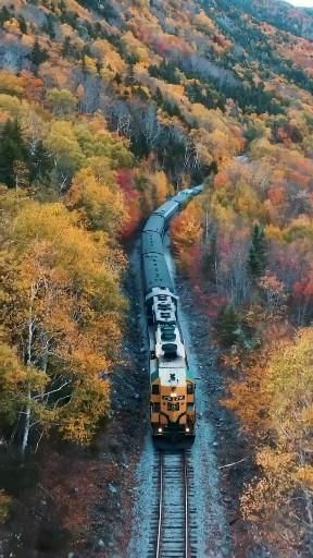 Steam Trains Photography, Scenic Railroads, Beautiful Scenery Pictures, Railroad Photography, Train Photography, Train Pictures, Beautiful Locations Nature, Beautiful Places Nature, Beautiful Photos Of Nature