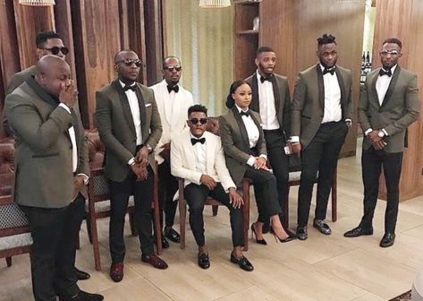 Female Best Man Outfit Wedding, Man Outfit Wedding, Female Best Man Outfit, Best Man Outfit Wedding, Best Man Outfit, Tuxedo Wedding Groomsmen, White Tuxedo Wedding, Couples African Outfits, Wedding Groomsmen Attire