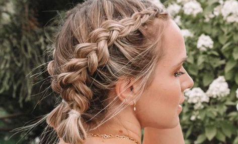 Dutch Vs French Braid, Reverse French Braids, Dutch Pigtail Braids, Inside Out Braid, French Braid Pigtails, Wispy Hair, Different Braids, Bubble Ponytail, Second Day Hairstyles