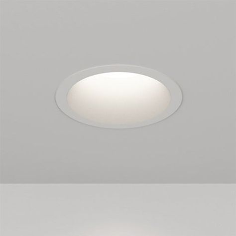 Best Recessed Lighting of 2022 | domino Modern Recessed Lighting, Recessed Lighting Layout, Installing Recessed Lighting, Recessed Lighting Trim, Can Lighting, Recessed Lighting Fixtures, Recessed Lights, Led Recessed Lighting, Overhead Lighting