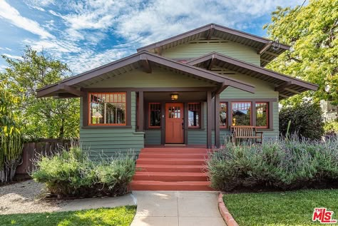 Craftsman Bungalow Exterior Colors, Bungalow Exterior Colors, 1920 Craftsman Bungalow, Craftsman House Colors, California Craftsman Bungalow, Craftsman Bungalow Exterior, Craftsman Home Exterior, California Craftsman, California Bungalow