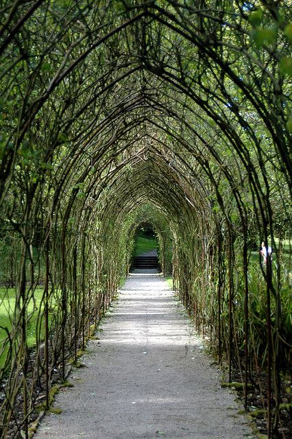 Woodstock Estate Archway | Flickr - Photo Sharing! Garden Water Fountains, Garden Canopy, Gazebo Pergola, Amazing Buildings, House Outside Design, Landscape Plans, Beautiful Flowers Garden, Memorial Garden, Garden Trellis