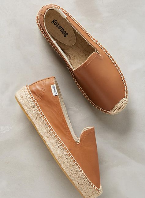 Look Boho Chic, Trending Womens Shoes, Shoe Wardrobe, Platform Espadrilles, Leather Espadrilles, Pretty Shoes, Mode Style, High Heel Boots, Shoe Style