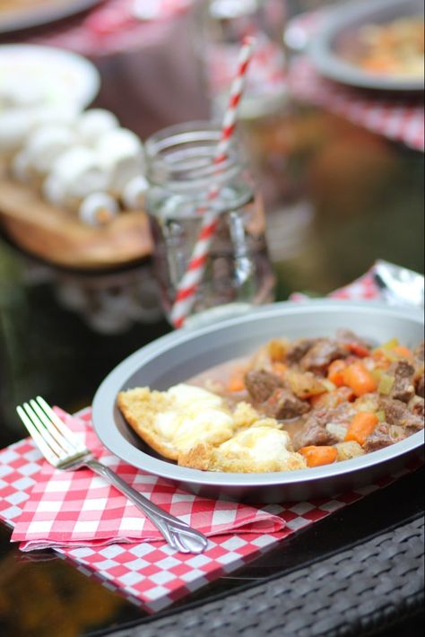 Pioneer Day Dinner {July 24th} - The Garden Spot Pioneer Day Food Ideas, Pioneer Recipes Authentic, Pioneer Dinner Ideas, 24th Of July Pioneer Day, Pioneer Day Food, Gluten Free Cornbread, Pioneer Day, Farm Family, Pot Beef Stew