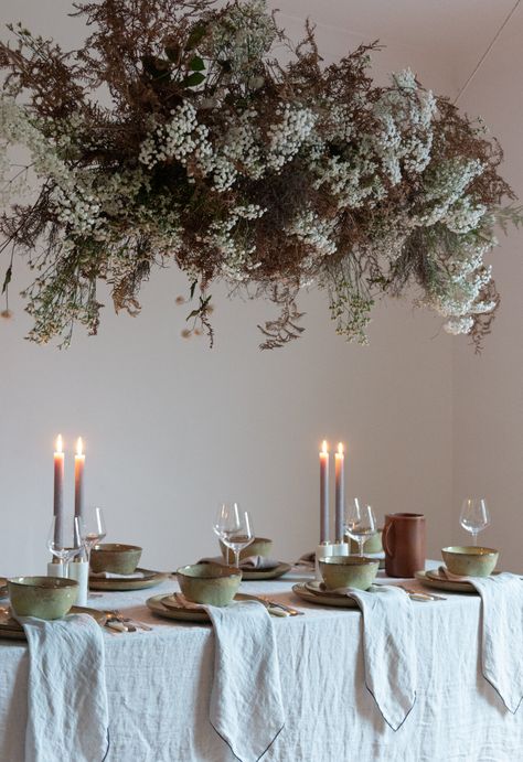 Ad: A winter table with Habitat — Hannah Bullivant #diningtable #floralinspiration Soulful Christmas, Flower Cloud, Wild Thyme, Studio Floor, Decoration Evenementielle, Deco Table Noel, Flower Installation, Winter Table, Christmas Gathering