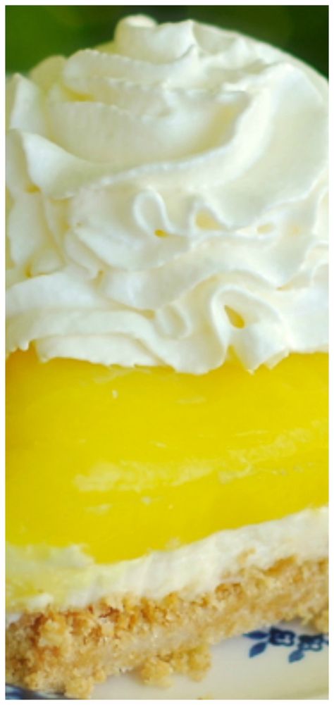 Fridge Desserts, Pie Filling Desserts, Lush Desserts, No Bake Lemon Pie, Lemon Lush Dessert, Easy Lemon Cheesecake, Dessert Lasagna, Yummy Pies, Lemon Lush