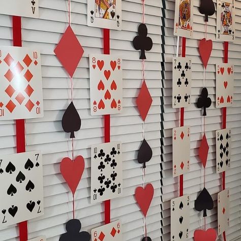 Queen Of Heart Decorations, Queen Of Hearts Table Decor, Queen Of Heart Party, Queen Of Hearts Decor, Queen Of Hearts Birthday Party Ideas, Queen Of Hearts Decorations, Alice In Wonderland Tea Party Decorations, Poker Party Decor, Playing Cards Decoration