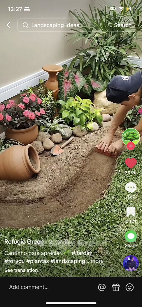 Air Mancur, Rock Garden Design, Succulent Garden Diy, Front Yard Garden Design, Garden Decor Projects, Diy Backyard Landscaping, Rock Garden Landscaping, Outdoor Gardens Design, Garden Yard Ideas