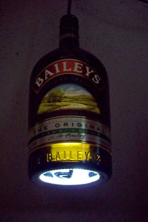 Baileys Pendant Light Old Liquor Bottles, Bottle Pendant Light, Liquor Bottle Lamp, Liquor Bottle Crafts, Upcycle Repurpose, Recycled Glass Bottles, Bottle Pendant, Water Falls, Diy Craft Tutorials