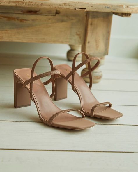 ALDO shoes no Instagram: “New in: Okurr Warm up to spring in trend-right strappy sandals designed for warmer days ahead. Hit our link in bio to shop new arrivals.…” Brown Sandals Heels, Trendy High Heels, High Heels Classy, Trendy Heels, Dr Shoes, Shoes Heels Classy, Pakaian Feminin, Fresh Shoes, Girly Shoes