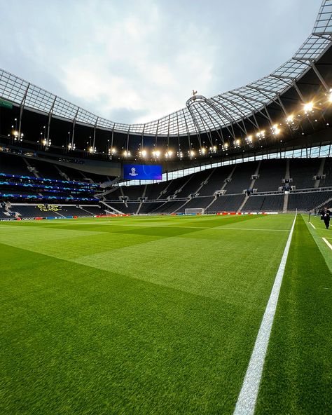 Tottenham Hotspur Stadium Football Stadium Landscape, Premier League Background, Premier League Design, English Football Stadiums, Real Madrid Stadium, Stadium Background, Tottenham Football, Tottenham Hotspur Stadium, Stadium Wallpaper