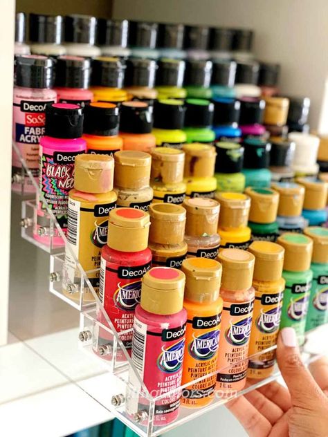 Purple Craft Room, Messy Art Studio, Organize Art Supplies, Acrylic Paint Storage, Acrylic Paint Bottles, Craft Paint Storage, Paint Bottles, Paint Organization, Dollar Tree Organization