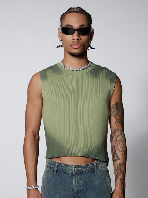 Manfinity Streetrush Men's Graphic Crop Top Simple Solid Color Sleeveless Knitted Vest Green Casual  Sleeveless Fabric Plain  High Stretch  Men Clothing, size features are:Bust: ,Length: ,Sleeve Length: Crop Top Hombre, Guy Crop Top, Men Crop Top, Festival Outfits Men, Áo Crop Top, Graphic Crop Top, Sweater Vests, Cropped Vest, Green Tank