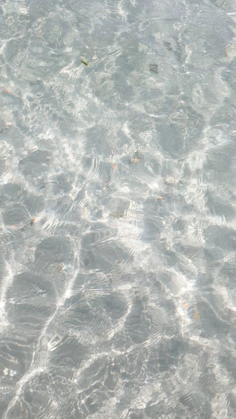 White Summer Background, Aesthetic Water Wallpaper, Water Wallpaper Iphone, Clear Water Aesthetic, Wallpaper Phone Aesthetic, Beach Aesthetics, Aesthetic Grey, Water Wallpaper, Aesthetic Water