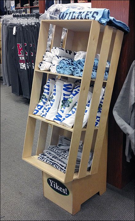 T-Shirts Sold By the Crate Display Merchandise Ideas, Diy Cardboard Display, T Shirt Display Ideas Retail, Tshirt Display Ideas Retail, Store Product Display, Vendor Booth Display, Pallet Display, T-shirt Display, Display Retail