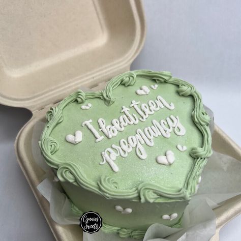 Sage Green Heart Cake, Heart Lunchbox Cake, Sage Cake, Lunchbox Cake, Canada Bucket List, Green Baby Shower, Heart Cake, Box Cake, Mini Cakes